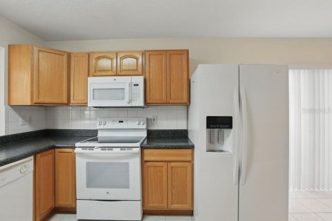 House in Davenport, Florida 3 bedrooms, 120.77 sq.m. № 1650447 - photo 10