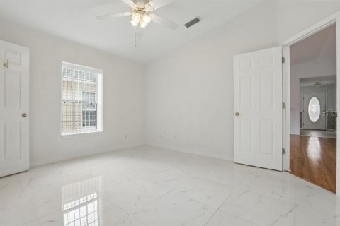 House in Davenport, Florida 3 bedrooms, 120.77 sq.m. № 1650447 - photo 18