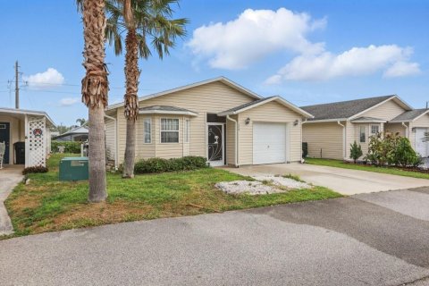House in Davenport, Florida 3 bedrooms, 120.77 sq.m. № 1650447 - photo 6