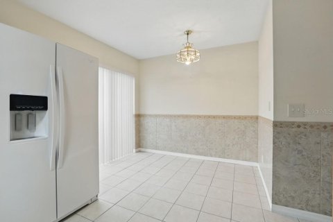 House in Davenport, Florida 3 bedrooms, 120.77 sq.m. № 1650447 - photo 11