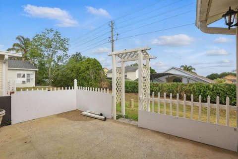 House in Davenport, Florida 3 bedrooms, 120.77 sq.m. № 1650447 - photo 28