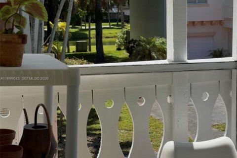 Copropriété à vendre à Miami, Floride: 2 chambres, 112.6 m2 № 2066260 - photo 25