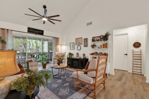 Copropriété à vendre à Miami, Floride: 2 chambres, 112.6 m2 № 2066260 - photo 6