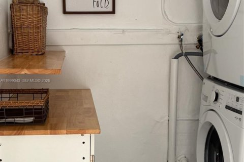 Copropriété à vendre à Miami, Floride: 2 chambres, 112.6 m2 № 2066260 - photo 30