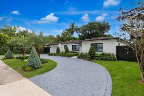 Villa ou maison à louer à South Miami, Floride: 3 chambres, 120.4 m2 № 1964172 - photo 6