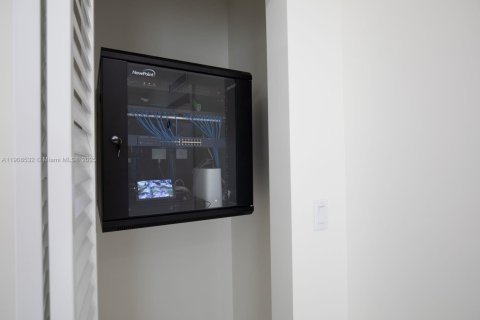 Villa ou maison à louer à South Miami, Floride: 3 chambres, 120.4 m2 № 1964172 - photo 27