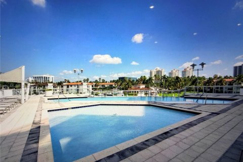 Copropriété à louer à Aventura, Floride: 3 chambres, 168.9 m2 № 1946055 - photo 16