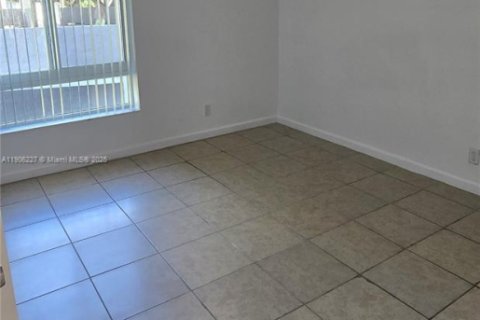 Apartment in Cutler Bay, Florida 2 bedrooms, 20773.04 sq.m. № 1956884 - photo 10