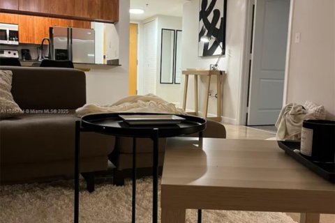 Copropriété à louer à Miami, Floride: 1 chambre, 76.64 m2 № 1961390 - photo 10