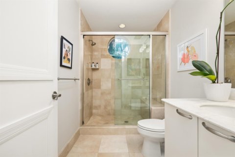 Condo in Deerfield Beach, Florida, 3 bedrooms  № 2077717 - photo 19