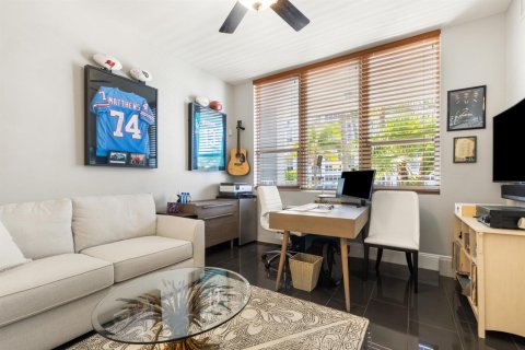 Condo in Deerfield Beach, Florida, 3 bedrooms  № 2077717 - photo 22