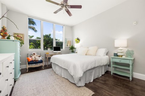 Condo in Deerfield Beach, Florida, 3 bedrooms  № 2077717 - photo 18