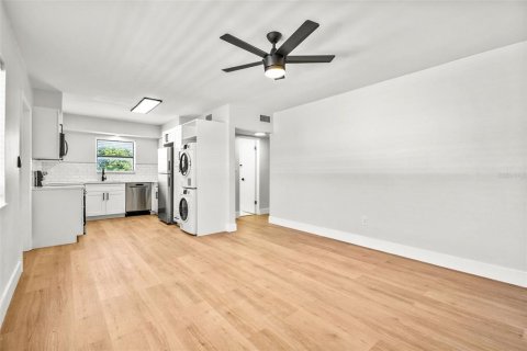 Appartement à Clearwater, Floride 2 chambres, 69.68 m2 № 2324490