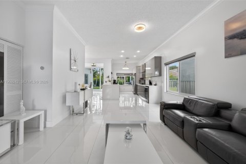 Купить виллу или дом в Уэстон, Флорида 3 спальни, 148.55м2, № 2033425 - фото 5