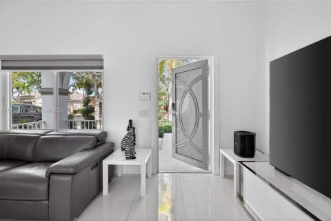 Купить виллу или дом в Уэстон, Флорида 3 спальни, 148.55м2, № 2033425 - фото 8