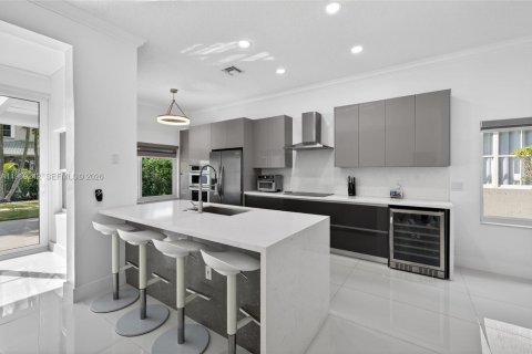 Купить виллу или дом в Уэстон, Флорида 3 спальни, 148.55м2, № 2033425 - фото 13