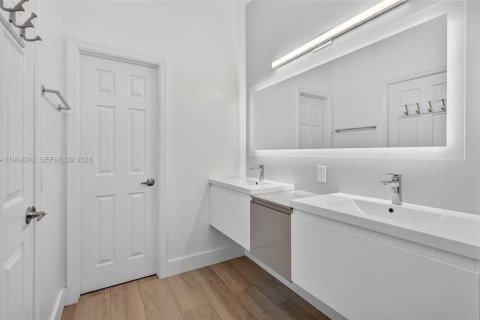 Купить виллу или дом в Уэстон, Флорида 3 спальни, 148.55м2, № 2033425 - фото 30