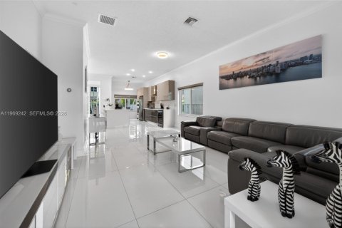 Купить виллу или дом в Уэстон, Флорида 3 спальни, 148.55м2, № 2033425 - фото 4