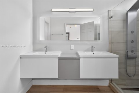 Купить виллу или дом в Уэстон, Флорида 3 спальни, 148.55м2, № 2033425 - фото 28