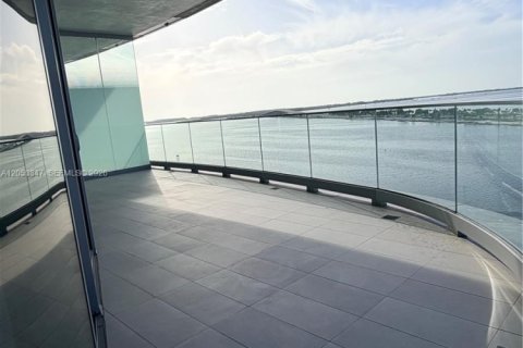 Condo in Miami, Florida, 3 bedrooms  № 2254203 - photo 27