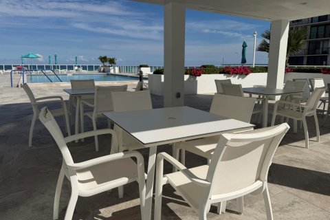 Copropriété à louer à Palm Beach, Floride: 2 chambres, 138.98 m2 № 2417643 - photo 9
