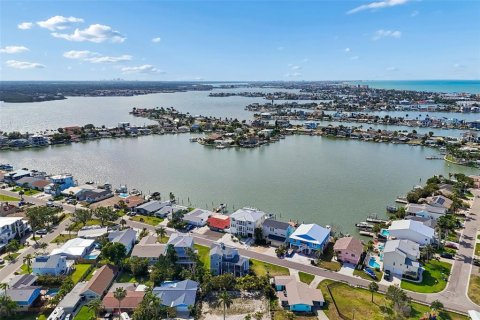 Land in Redington Shores, Florida № 2226787 - photo 4