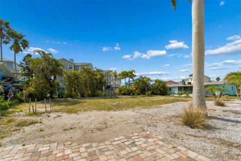 Land in Redington Shores, Florida № 2226787 - photo 17