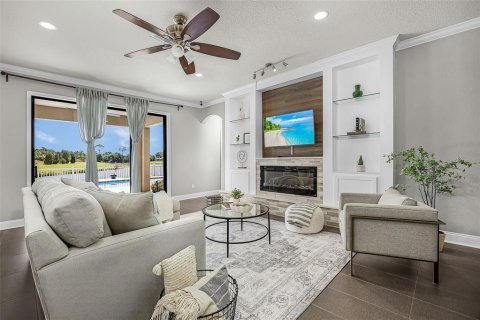 Casa en venta en Bradenton, Florida, 4 dormitorios, 289.67 m2 № 2228484 - foto 4