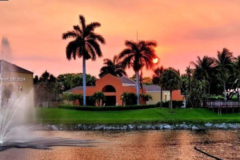 Condominio en venta en Fort Lauderdale, Florida, 1 dormitorio, 65.22 m2 № 1464501 - foto 9