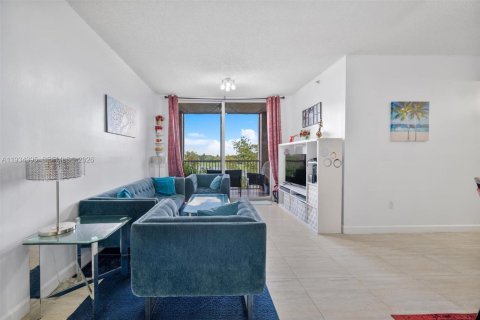 Купить кондоминиум в Дорал, Флорида 3 спальни, 123.56м2, № 1995243 - фото 4