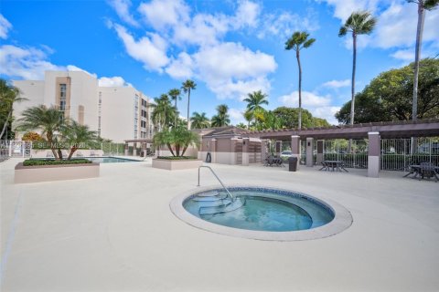 Купить кондоминиум в Дорал, Флорида 3 спальни, 123.56м2, № 1995243 - фото 19