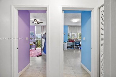 Купить кондоминиум в Дорал, Флорида 3 спальни, 123.56м2, № 1995243 - фото 15