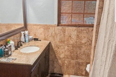 Купить виллу или дом в Майами, Флорида 2 спальни, 159.33м2, № 2154496 - фото 7