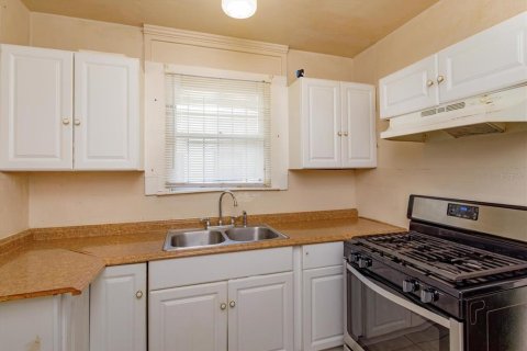 House in Saint Petersburg, Florida 2 bedrooms, 82.59 sq.m. № 1906282 - photo 11