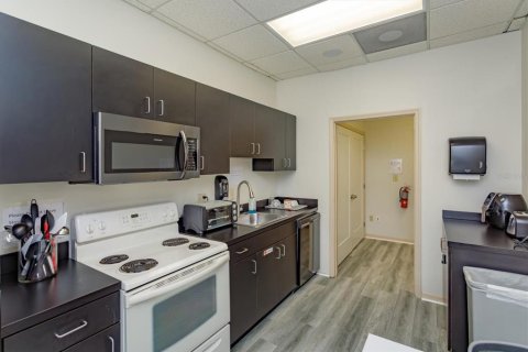 Propiedad comercial en alquiler en Orlando, Florida № 1880452 - foto 24