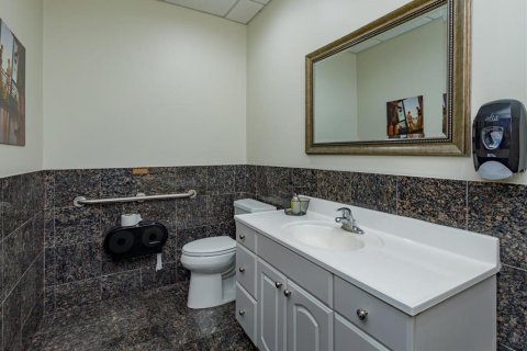Propiedad comercial en alquiler en Orlando, Florida № 1880452 - foto 21
