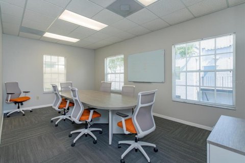Propiedad comercial en alquiler en Orlando, Florida № 1880452 - foto 17