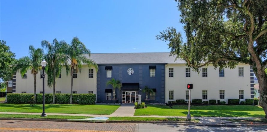 Immobilier commercial à Orlando, Floride № 1880452