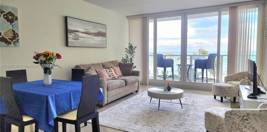 Condo in Hollywood, Florida, 1 bedroom № 1865029