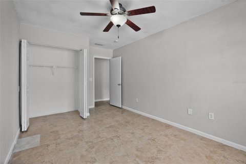 Casa en venta en New Port Richey, Florida, 4 dormitorios, 163.97 m2 № 1835691 - foto 19