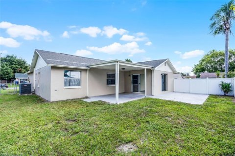 Casa en venta en New Port Richey, Florida, 4 dormitorios, 163.97 m2 № 1835691 - foto 24