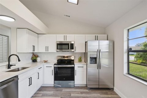 Casa en venta en Vero Beach, Florida, 3 dormitorios, 94.39 m2 № 2386297 - foto 16