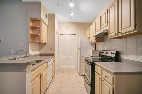 Condo in Maitland, Florida, 1 bedroom  № 1851742 - photo 7