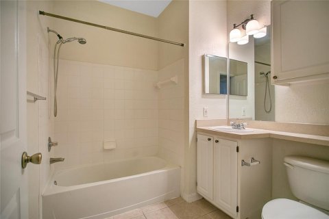 Condo in Maitland, Florida, 1 bedroom  № 1851742 - photo 11