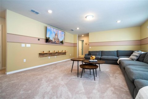 Casa en venta en Davenport, Florida, 7 dormitorios, 300.45 m2 № 2329820 - foto 24