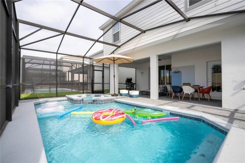 Casa en venta en Davenport, Florida, 7 dormitorios, 300.45 m2 № 2329820 - foto 16