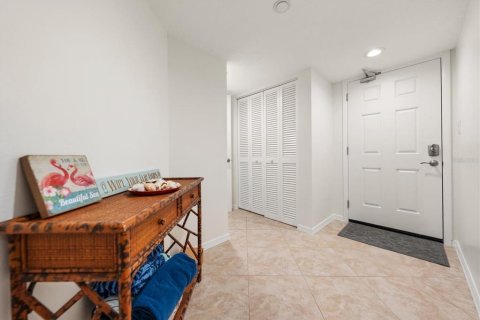 Copropriété à louer à Clearwater, Floride: 1 chambre, 82.22 m2 № 2313131 - photo 3