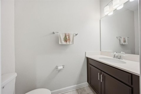 Touwnhouse à vendre à Kissimmee, Floride: 3 chambres, 172.71 m2 № 2416610 - photo 17