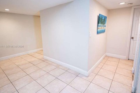 Condominio en venta en Miami, Florida, 2 dormitorios, 105.91 m2 № 2000352 - foto 21