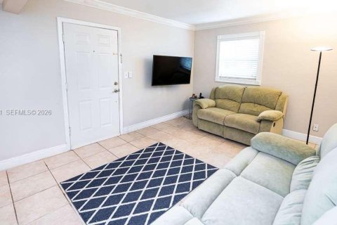 Condominio en venta en Miami, Florida, 2 dormitorios, 105.91 m2 № 2000352 - foto 15